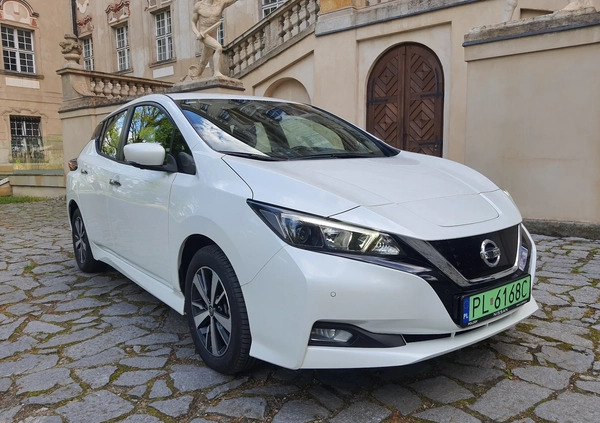 Nissan Leaf cena 77500 przebieg: 15000, rok produkcji 2020 z Leszno małe 254